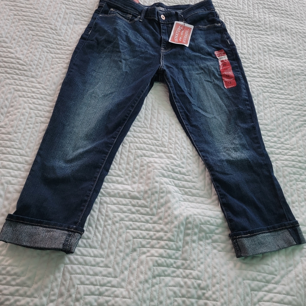 Leavi Jean capris